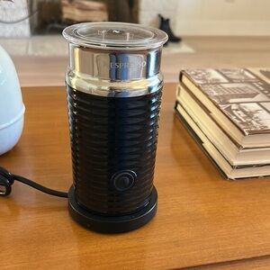 Nespresso Black Milk Frother